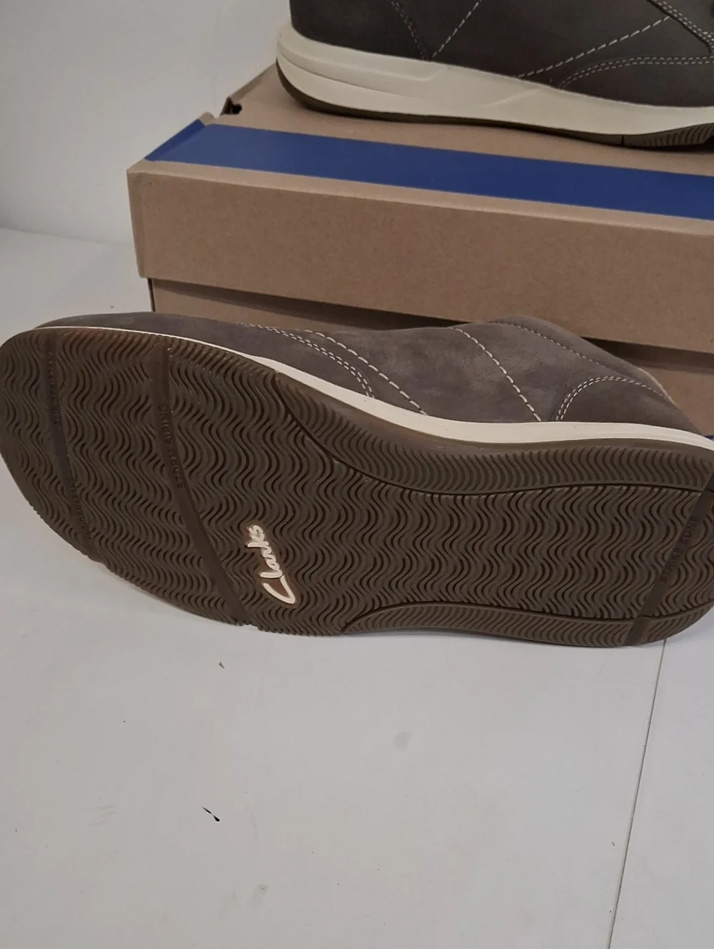 NWT Mens Clark's Townview Lace Grey Nubuck Shoes